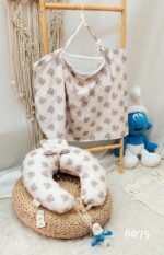 ⁦سيت مخدة الرضاعة و ساتر الرضاعة قطن ناعم - السنافر⁩ - الصورة ⁦3⁩